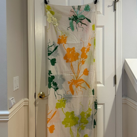 Anthro “Sequined Petal Scarf” by Hoss Intropia - Picture 7 of 8